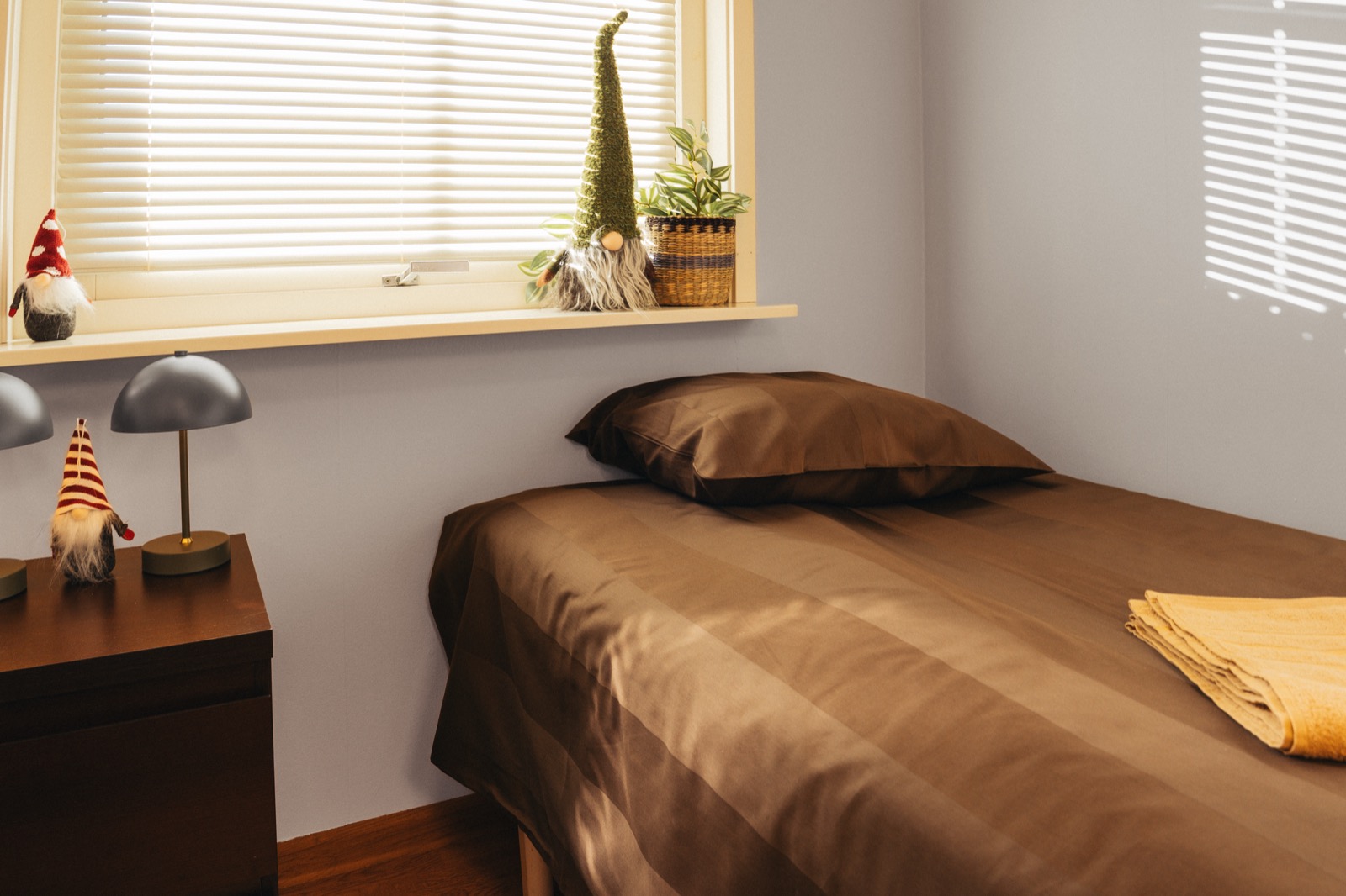 Apartment bedroom with lake view